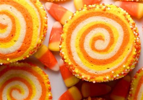 Using the Candy Corn Spiral to Add a Pop of Color to Your Home